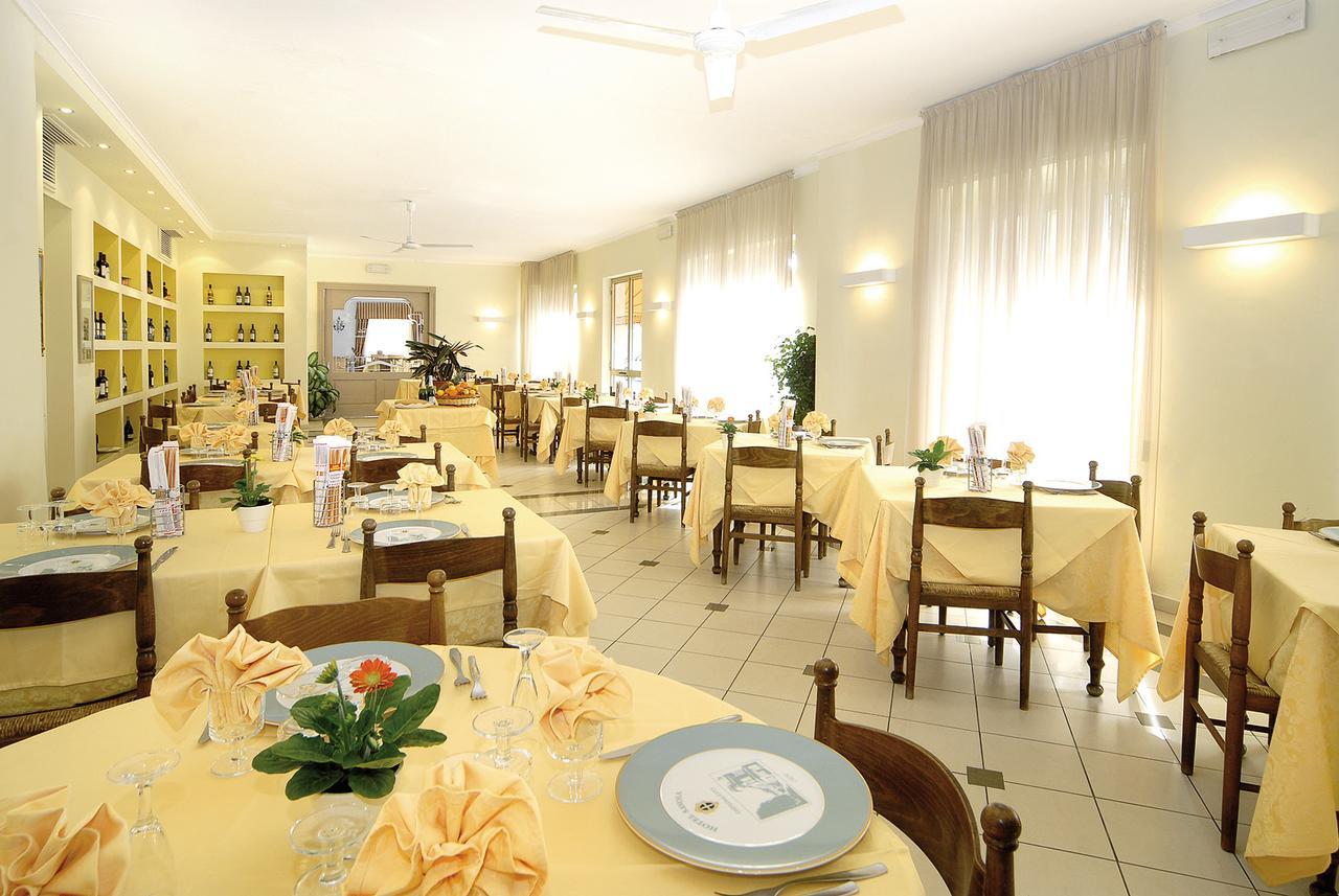 Albergo Savoia オスペダレッティ エクステリア 写真