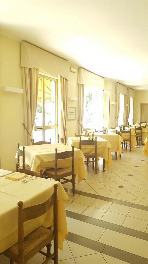 Albergo Savoia オスペダレッティ エクステリア 写真
